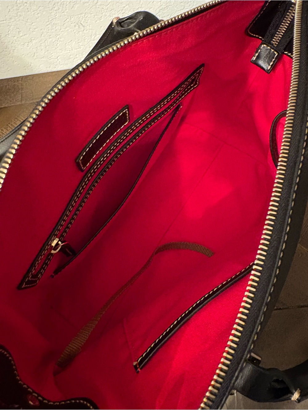 NWOT Dooney & Bourke Black Pebbled Leather Dome Satchel. NWOT - Picture 9 of 9